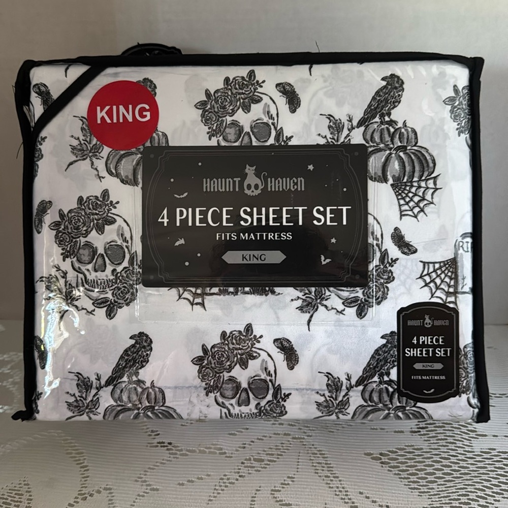 Haunt Haven King Size Sheet Set Floral Skull Raven Pumpkins Spiderweb